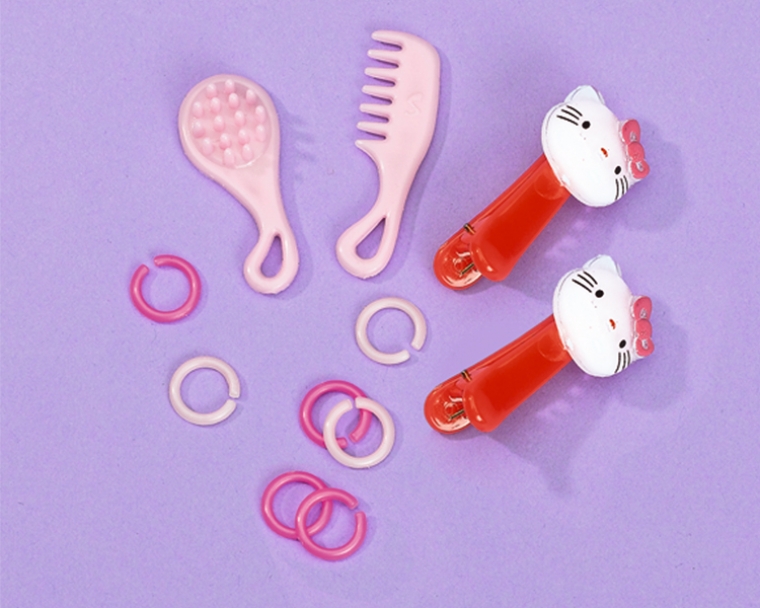 Кукла Еви с длинными волосами, расчески, заколочки из серии «Hello Kitty»